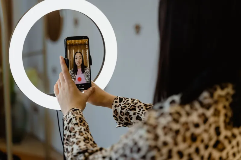 Half a Second to Hook Them: The Exact Formula Behind TikTok's Most Viral Videos