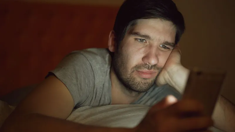 Time Thief: The Sneaky Brain Formula That Turns 90 Minutes of TikTok Into What Feels Like Six Seconds